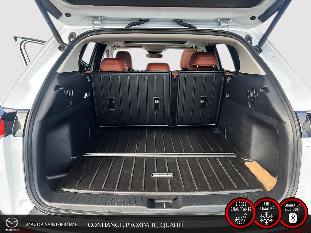 Mazda CX-50 GT | TOIT PANORAMIQUE | CUIR BRUN | AWD | 2025 Blanc Saint-Jérôme - photo #24