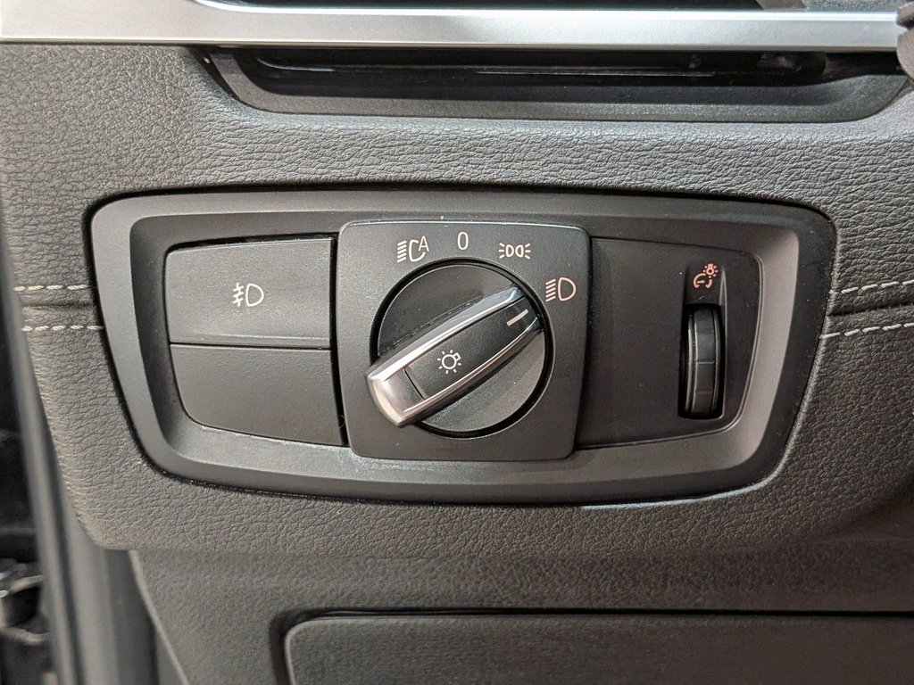 2020 BMW X1 xDrive28i Sports Activity Vehicle Black Val-David - photo #31