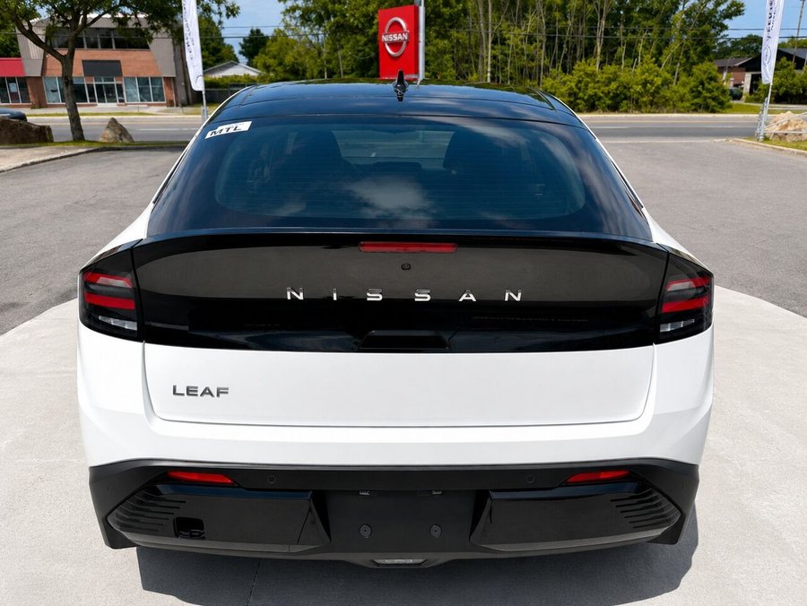 NISSAN LEAF 2026 2026 Blanc Everest nacré triple couche/Noir