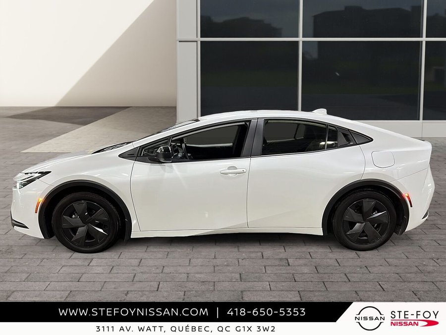 2025 Toyota Prius PLUG-IN hybride SE 2025 White