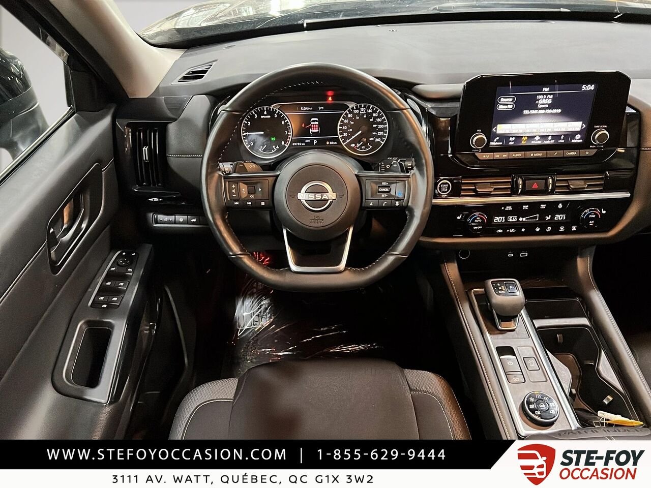 2024 Nissan Pathfinder Black Québec - photo #13