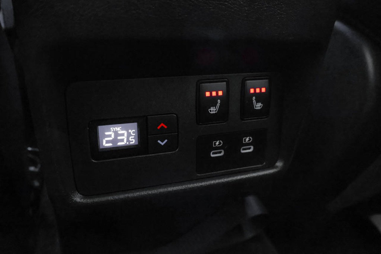 2024 Nissan Rogue AWD Platinum White Sherwood Park - photo #34