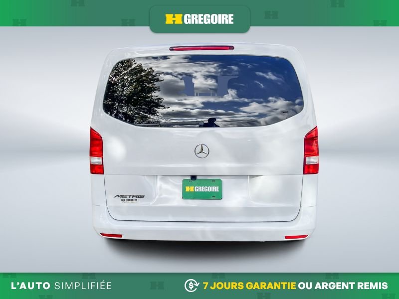 2022 Mercedes Benz Metris Blue Blainville - photo #7