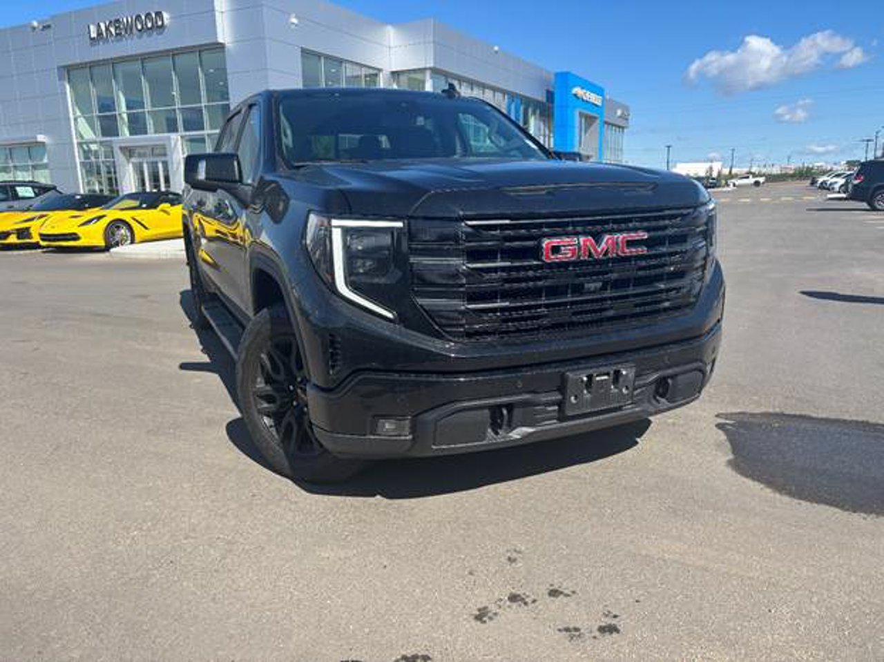 2024 GMC Sierra 1500 4WD Crew Cab 147 Elevation Black Sherwood Park - photo #1