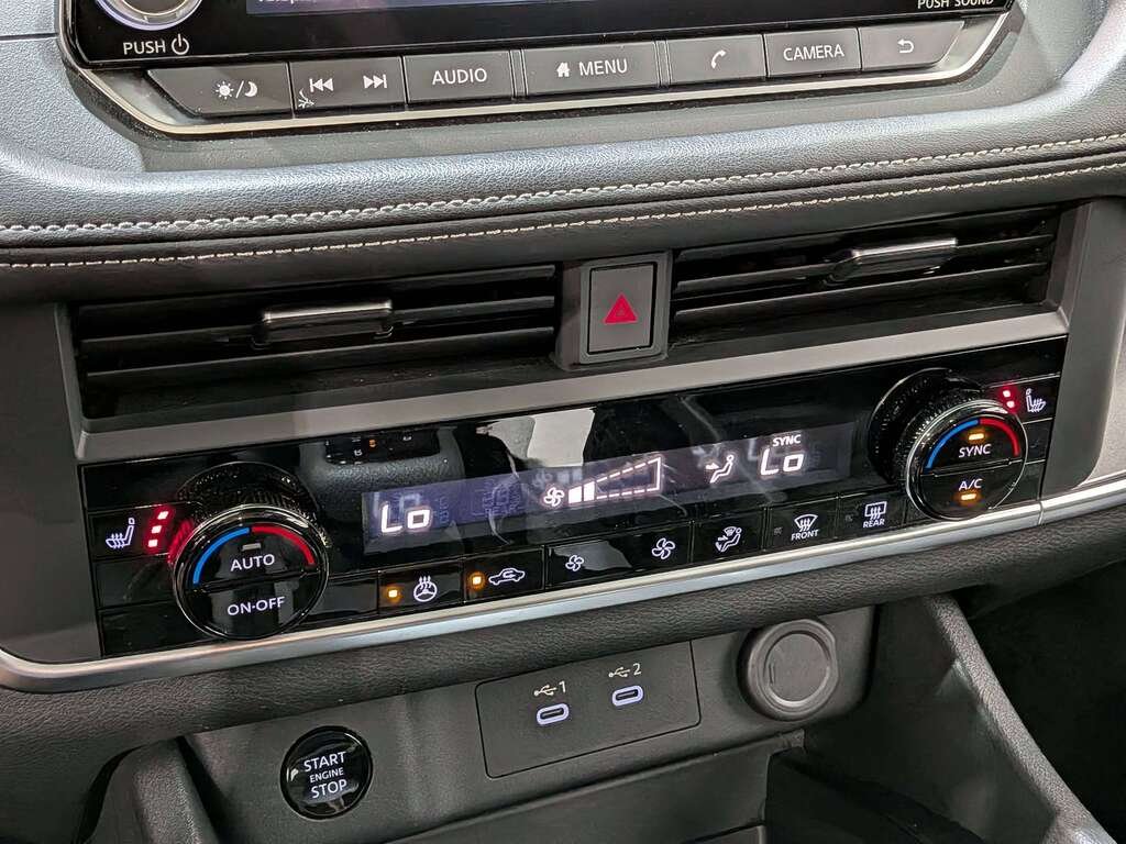 2024 Nissan Rogue AWD SV Moonroof Grey Val-David - photo #26