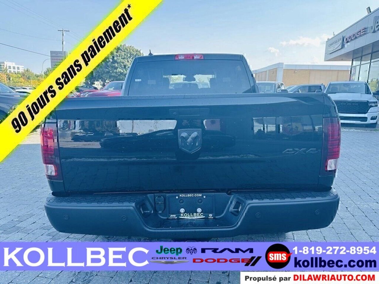 Ram 1500 Classic Warlock cabine d'équipe 4x4 2024 Couche nacrée cristal noir étincelant Ottawa & Gatineau - photo #3