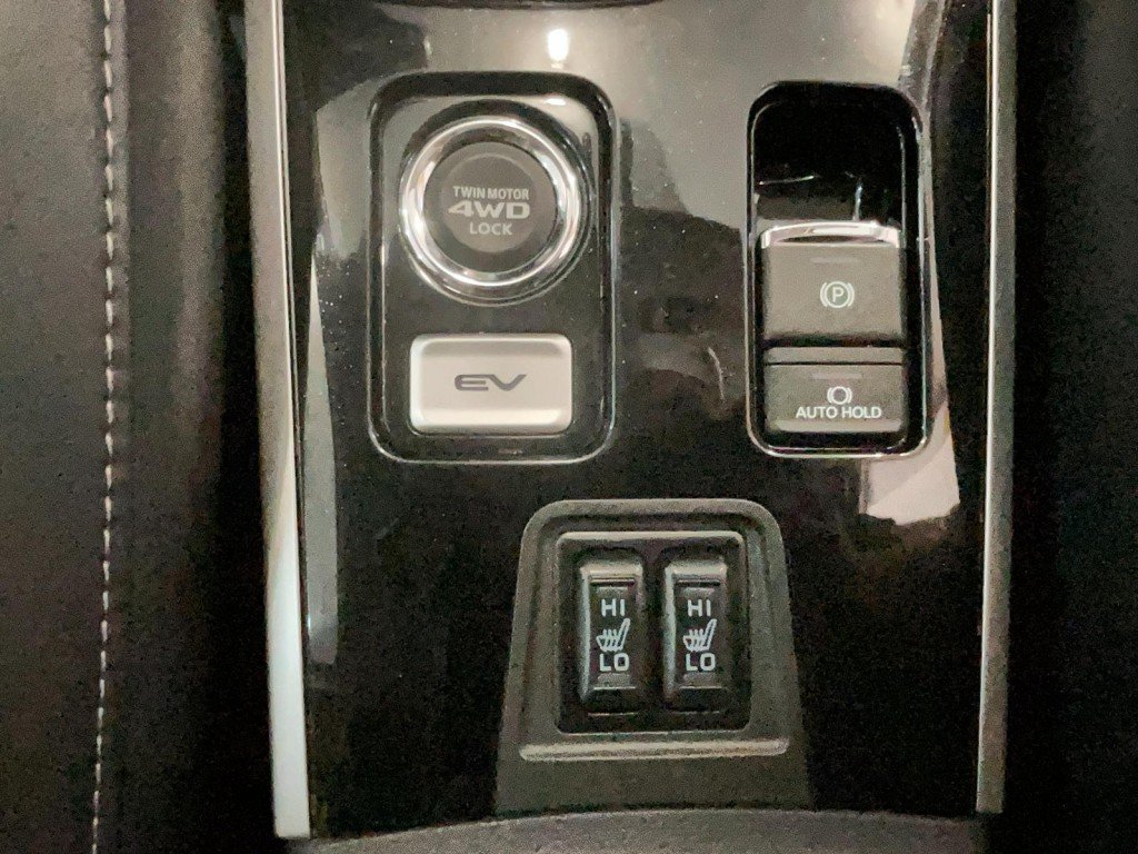 Mitsubishi OUTLANDER 2019 Noir Amos - photo #16