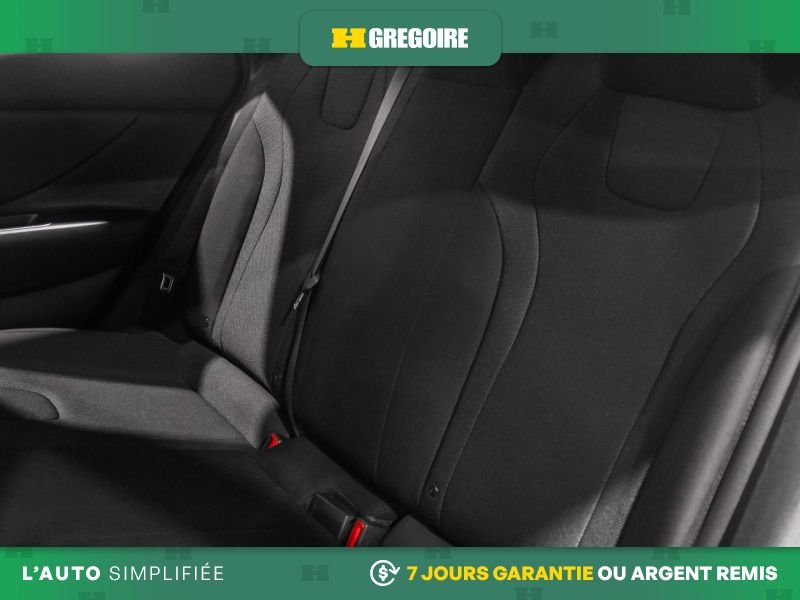 Hyundai Elantra 2022 Blanc Saint-Eustache - photo #26