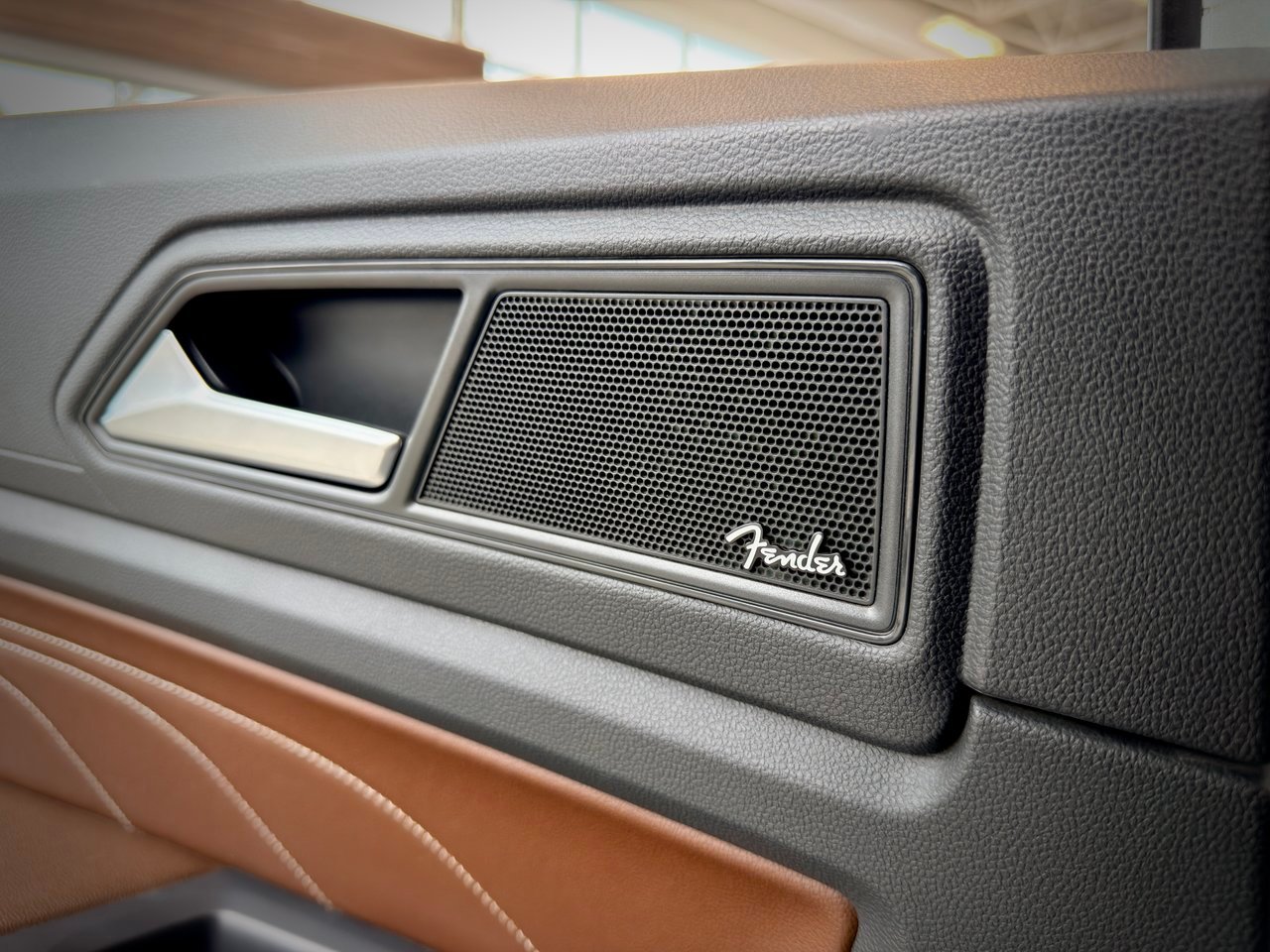 2021 Volkswagen Atlas White Notre-Dame-des-Prairies - photo #25
