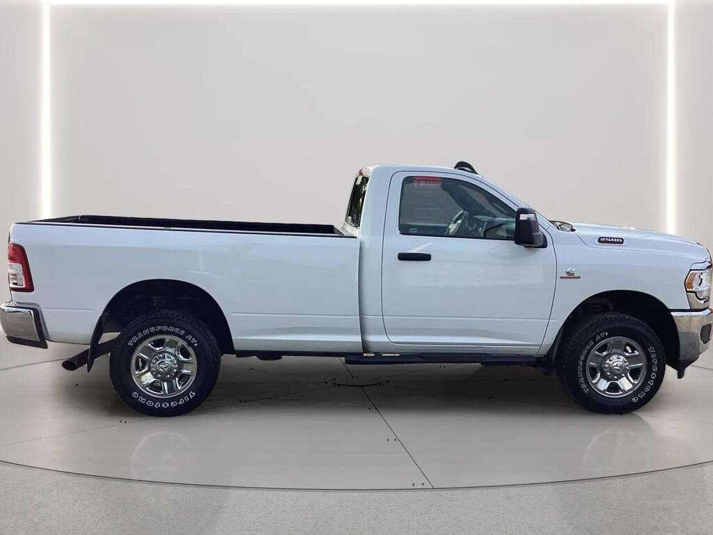 2024 Ram 2500 White Gatineau - photo #5