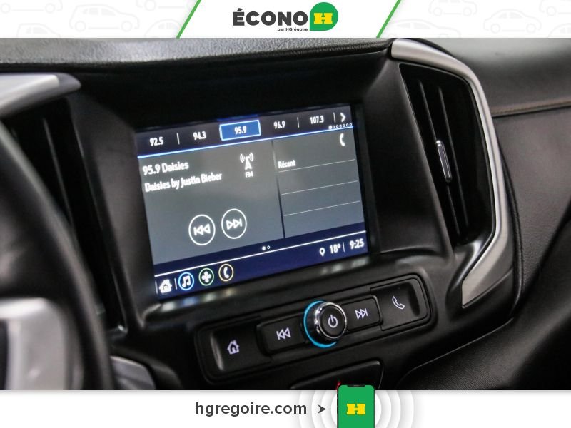 2018 GMC Terrain White Blainville - photo #16