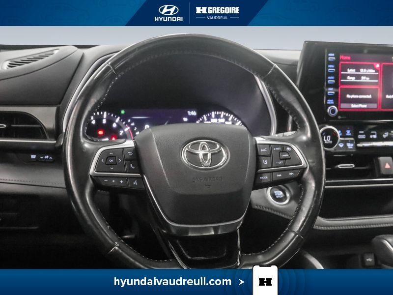 Toyota Highlander 2020 Argent Laval - photo #22