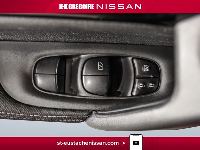 Nissan Qashqai 2019 Rouge Laval - photo #26