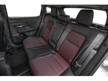 Nissan Kicks SR