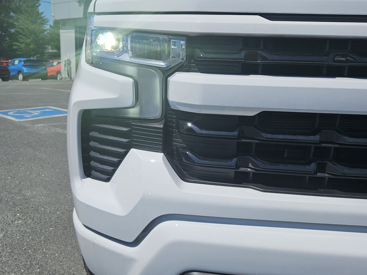 Chevrolet Silverado 1500 RST cabine multiplace 4RM 157 po 2026 Blanc sommet Thetford Mines - photo #14