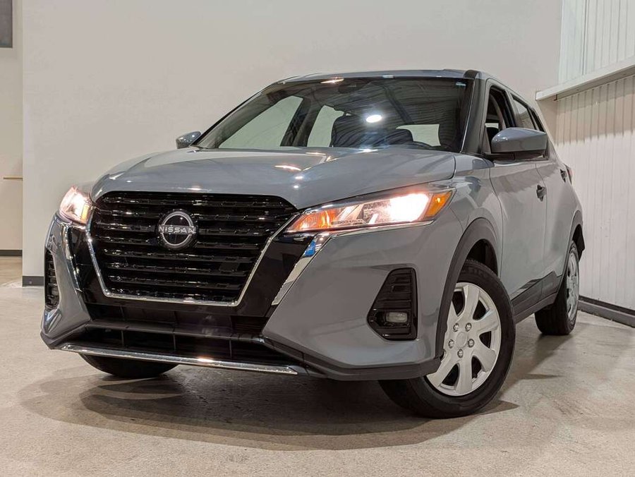 2024 Nissan Kicks Grey