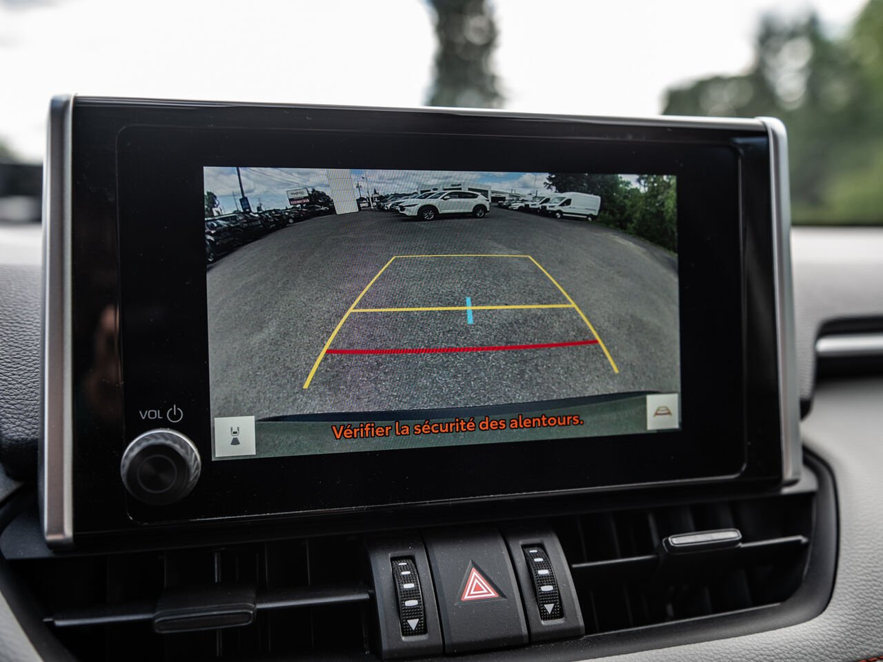 2025 Toyota RAV4 Green Sainte-Julienne - photo #19