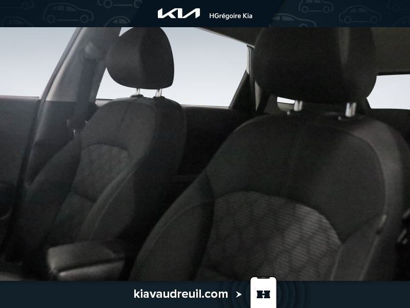 2022 Kia Niro White Saint-Eustache - photo #8