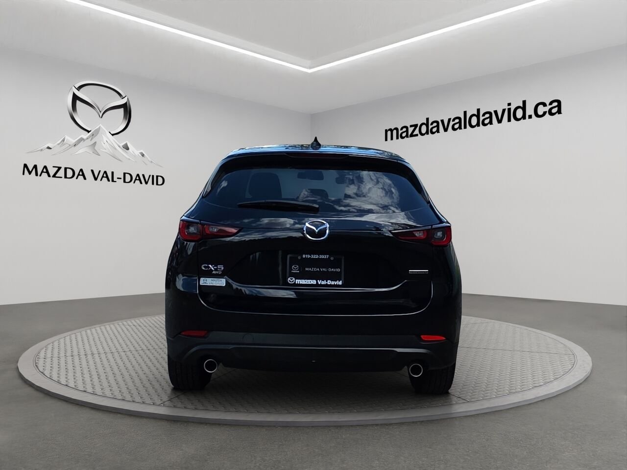 Mazda CX-5 Édition Kuro TI, sièges en cuir, Toit ouvrant, Volant chauffant 2023 Noir Val-David - photo #20