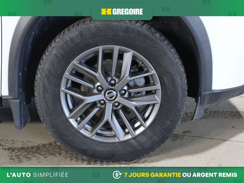 2021 Nissan Rogue White Laval - photo #11