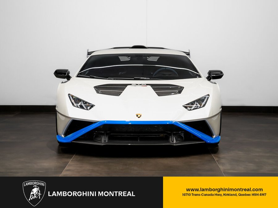 Lamborghini Huracan STO 2022 Blanc
