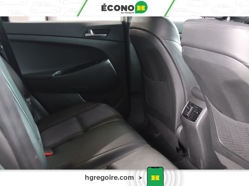 Hyundai Tucson 2016 Argent Laval - photo #24