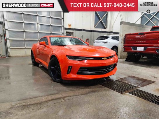 2018 Chevrolet Camaro 2018 Red