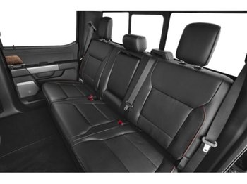 Ford Super Duty F-350 à roues arrière jumelées LARIAT