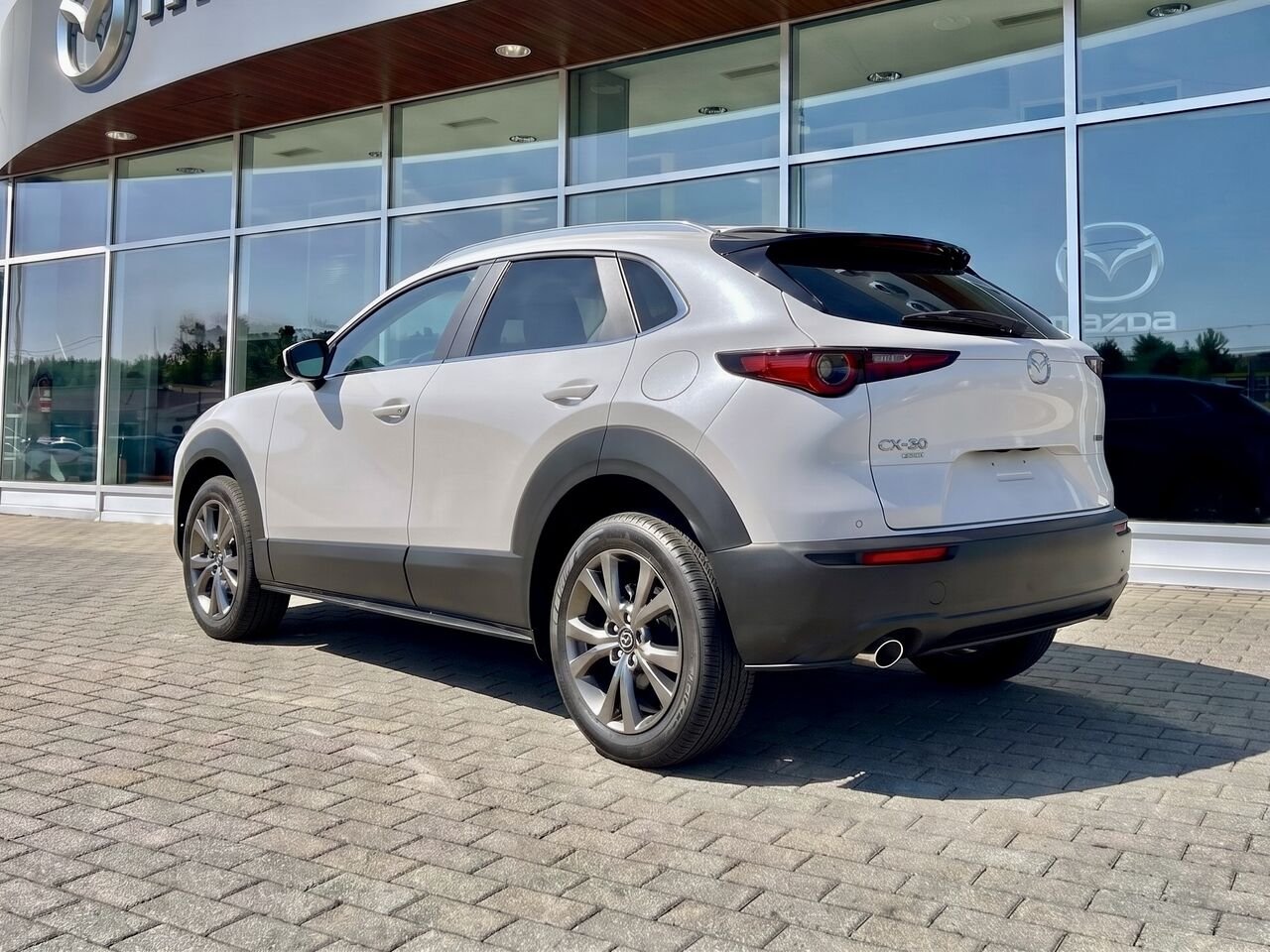 MAZDA CX-30 2026 Blanc neige nacré Notre-Dame-des-Prairies - photo #5