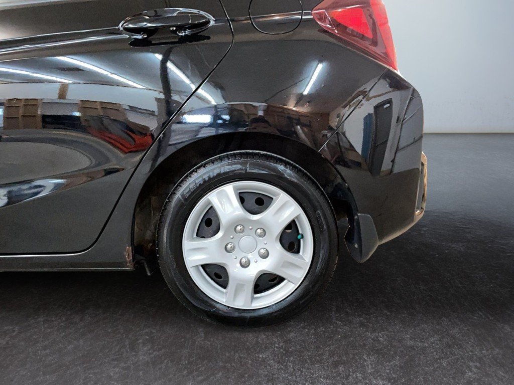 Honda FIT 2015 Noir Amos - photo #20