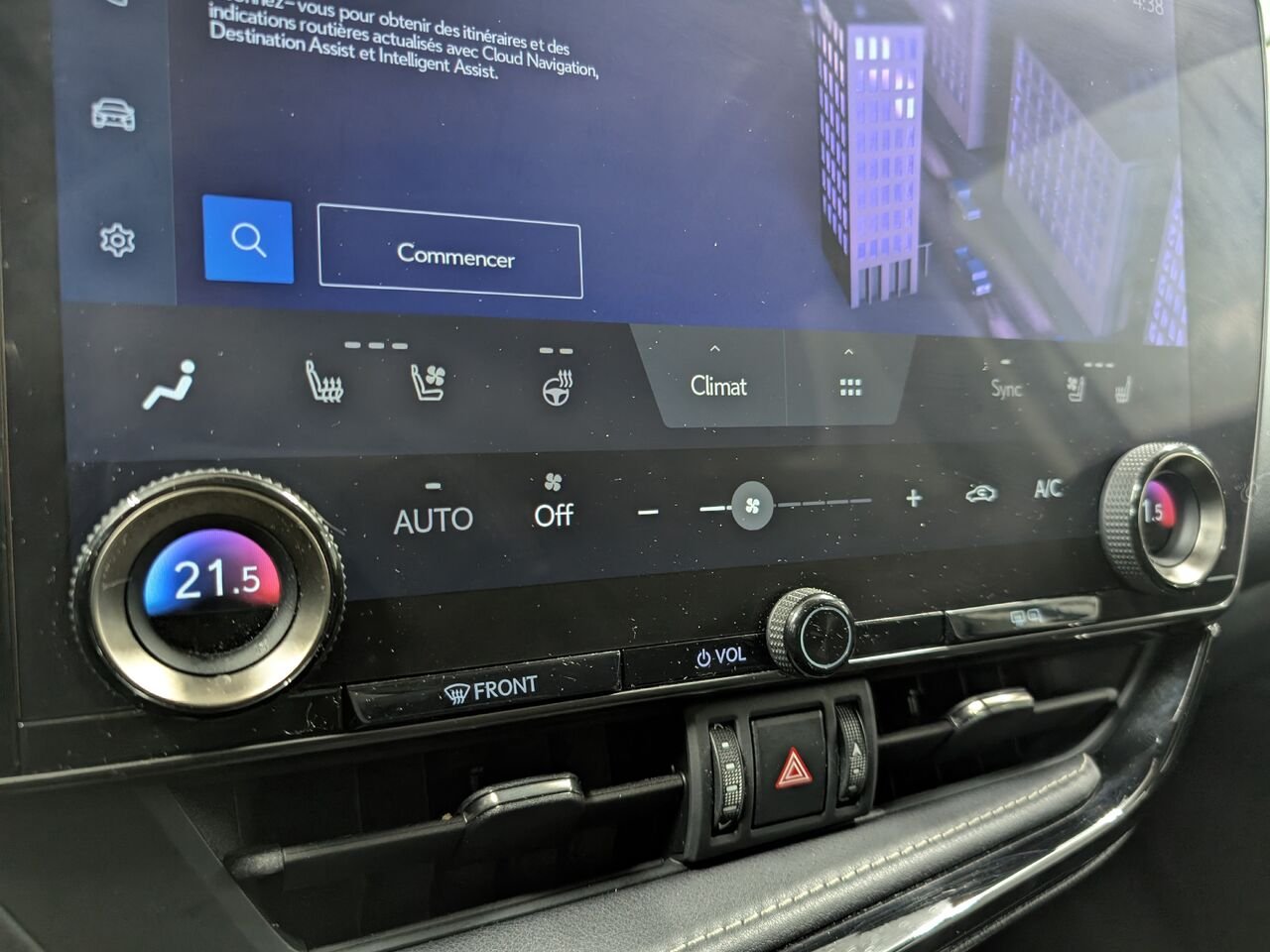 Lexus NX NX 350/SIÈGES CHAUFFANTS ET VENTILLÉS/TOIT OUVRANT/VOLANT CHAUFFANT 2022 Blanc Sherbrooke - photo #18