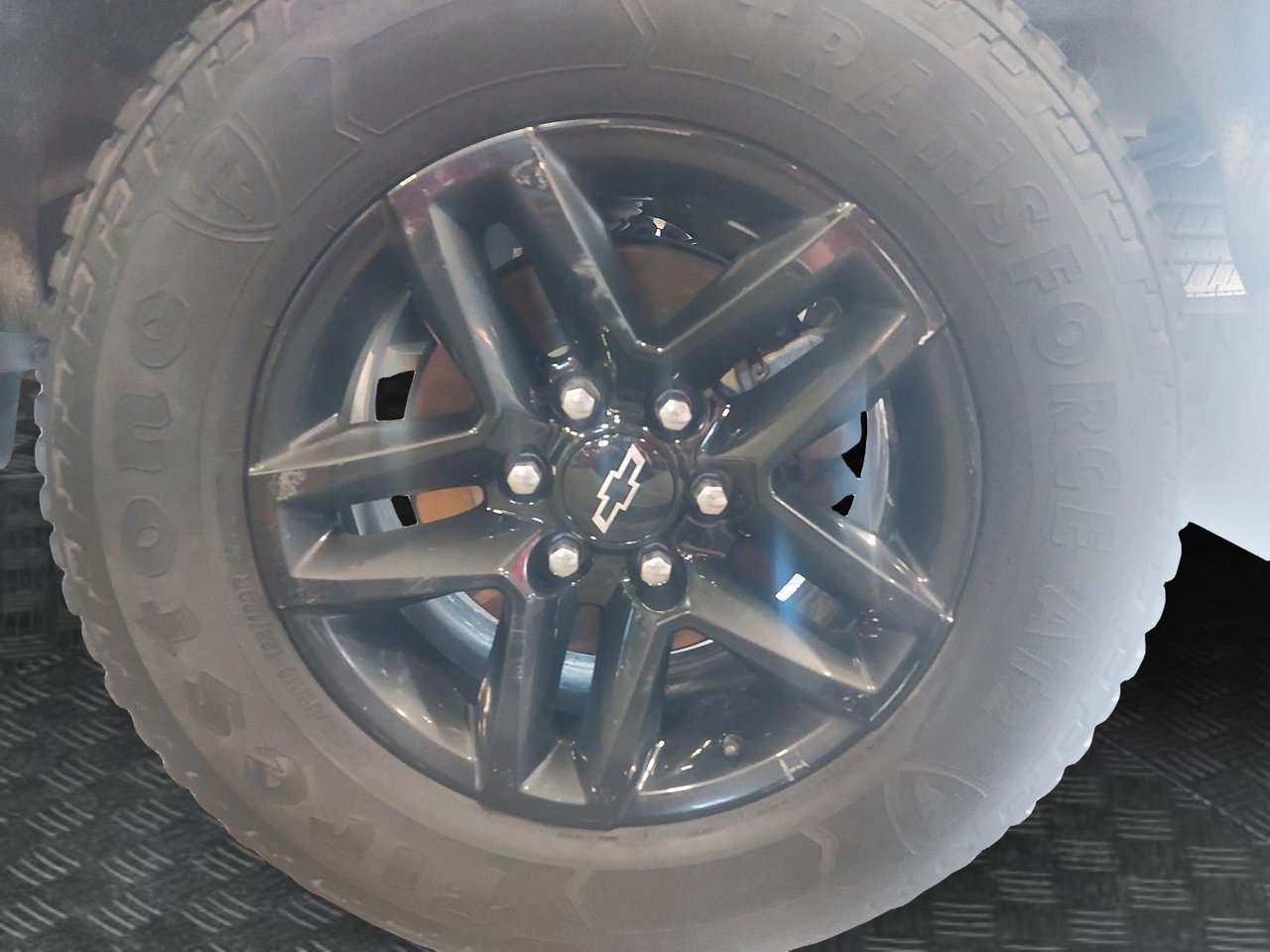 Chevrolet Silverado 1500 NIV 3GCUDCED1RG166586 2024 Blanc Baie-Comeau - photo #6