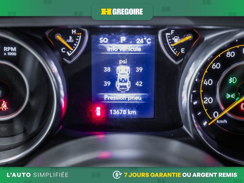 2023 Jeep Wrangler Yellow Saint-Eustache - photo #15