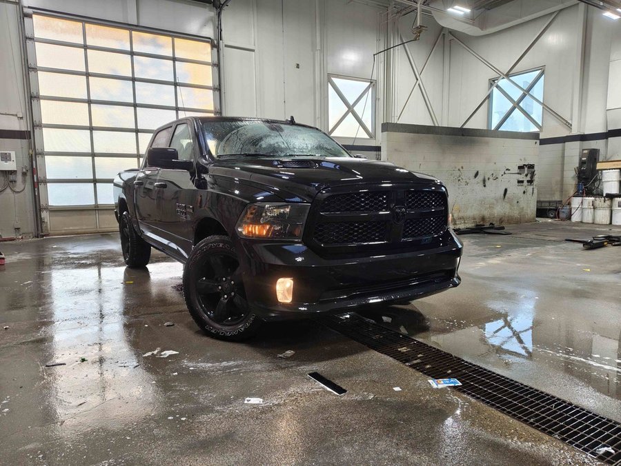2023 Ram 1500 Classic 2023 Black