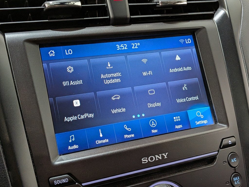 2020 Ford Fusion Energi Titanium FWD Black Val-David - photo #24