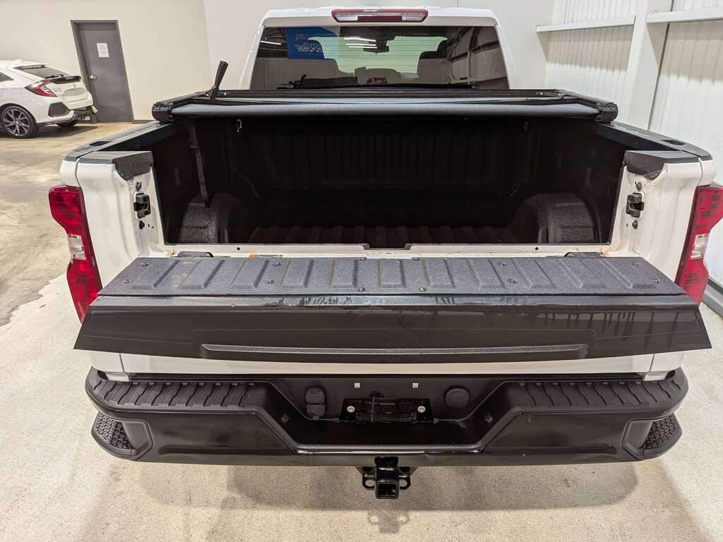2023 Chevrolet Silverado 1500 4WD Crew Cab 157" Work Truck White Val-David - photo #7