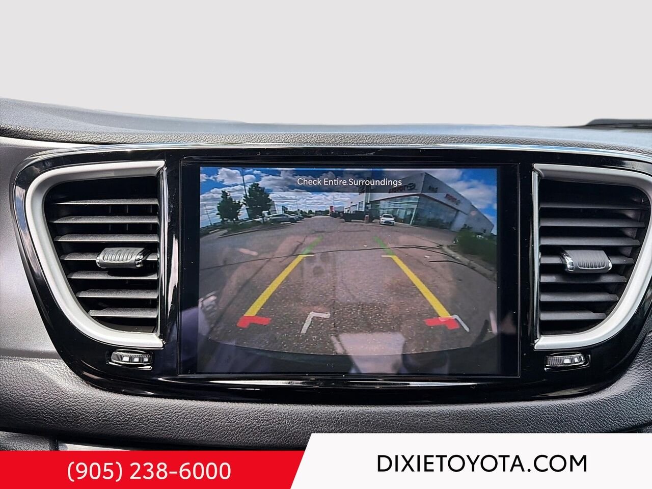 2026 Chrysler Grand Caravan SXT / CLEAN CARFAX / Black Mississauga - photo #14