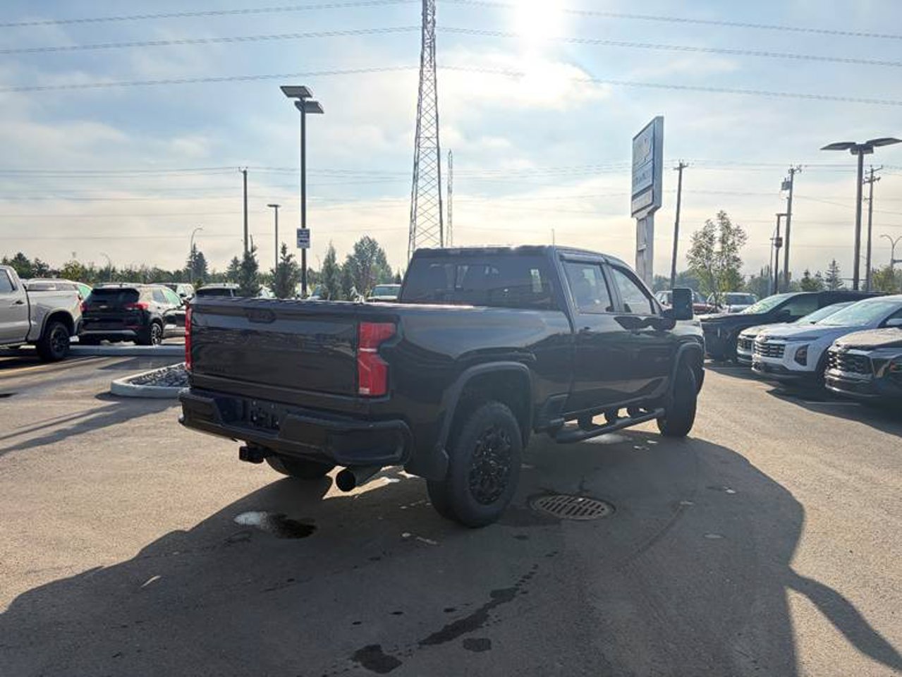 2024 Chevrolet Silverado 2500HD 4WD Crew Cab 159 LT Black Sherwood Park - photo #4