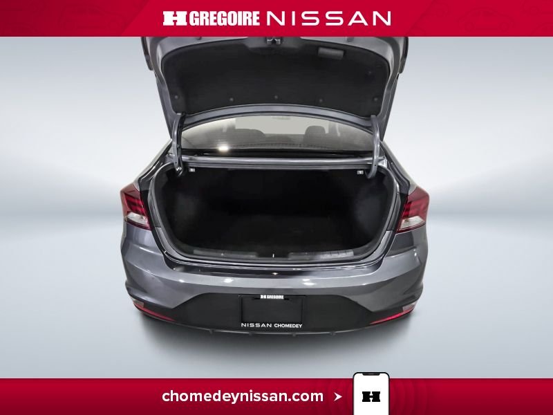 2019 Hyundai Elantra Grey Laval - photo #24