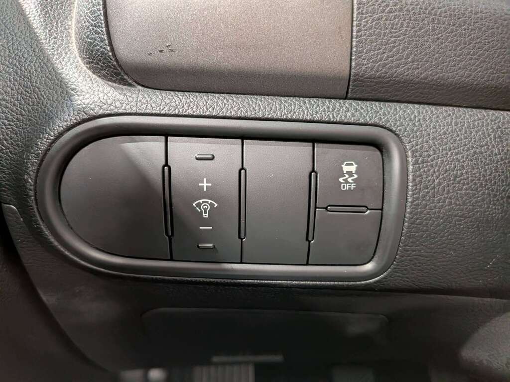 2015 Kia Forte 4dr Sdn Auto LX+ Winter Edition Silver Val-David - photo #16