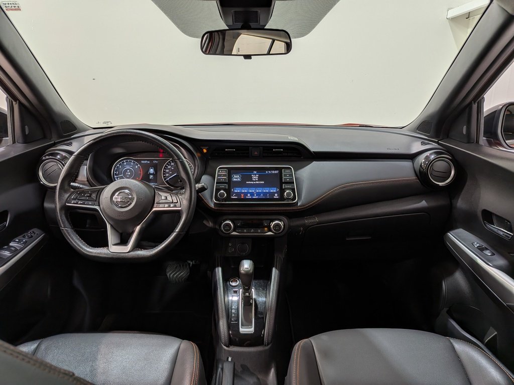 2020 Nissan Kicks SR FWD Red Val-David - photo #12