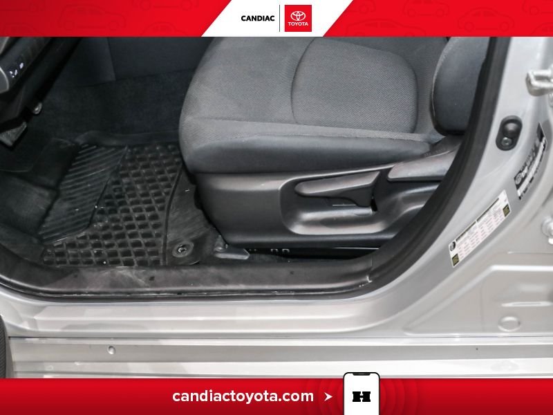 Toyota Corolla 2022 Argent Saint-Eustache - photo #16