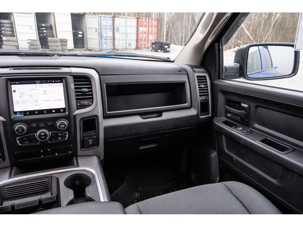2023 Ram 1500 Classic Blue Gatineau - photo #22