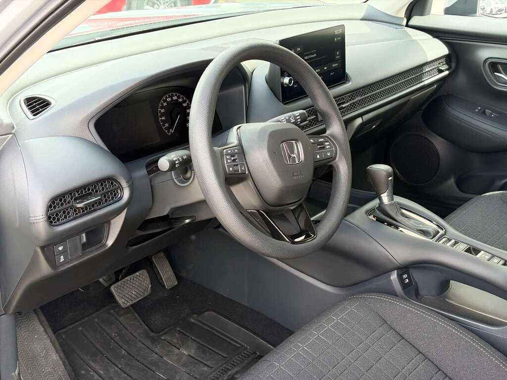 2027 Honda HR-V LX AWD CVT Silver Gatineau - photo #10