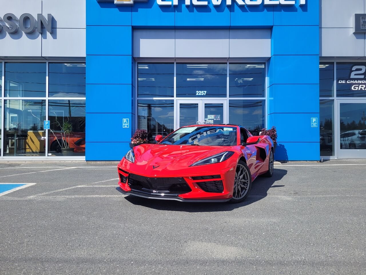 Chevrolet Corvette Stingray coupé 2 portes avec 2LT 2026 ROUGE FLAMME Thetford Mines - photo #0