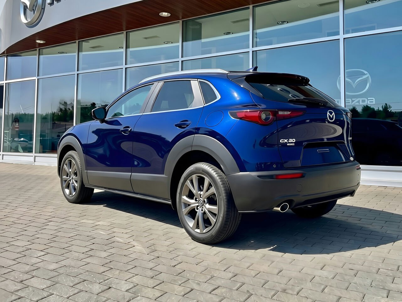 MAZDA CX-30 2026 Bleu cristal foncé mica Notre-Dame-des-Prairies - photo #8