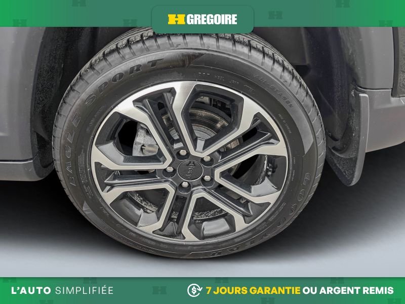 2022 Jeep Compass Black Laval - photo #25