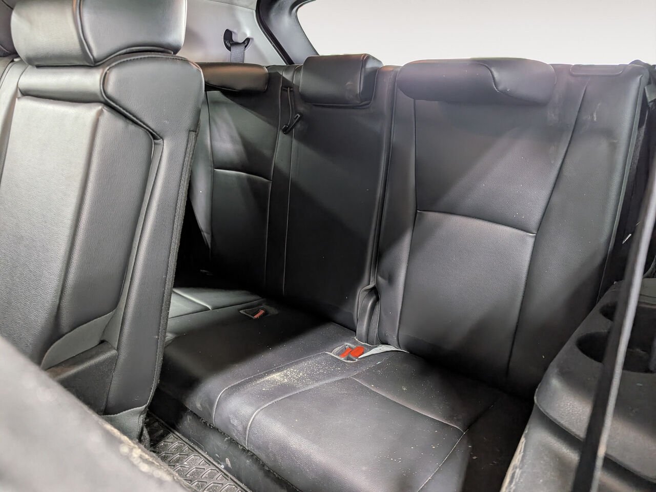 2023 Toyota Highlander 5TDKDRBH3PS510077 Wind Chill Pearl Sherbrooke - photo #22