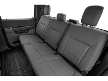 Ford Super Duty F-350 à roues arrière jumelées XL