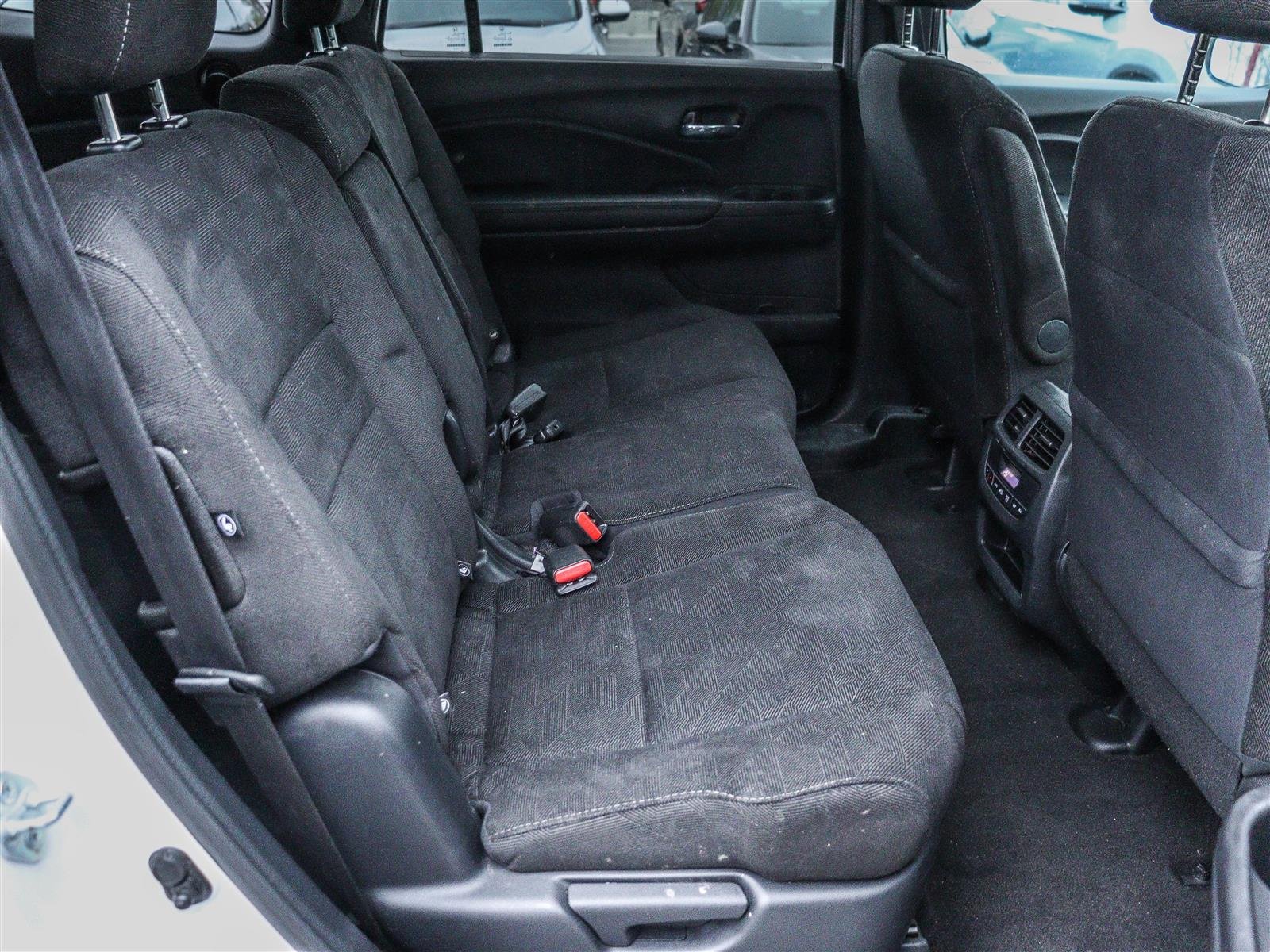 Honda Pilot Sport 2022 White Ottawa & Gatineau - photo #17